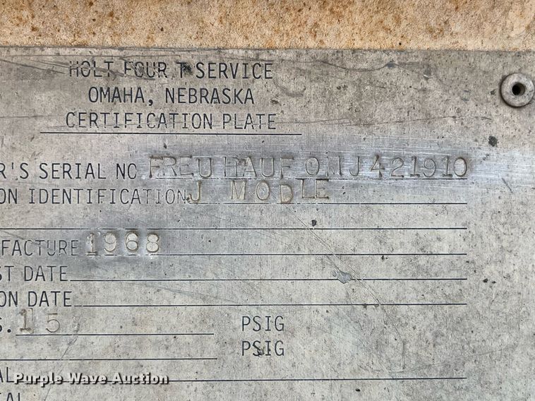 image for item LB9020 1968 Fruehauf  pneumatic dry bulk trailer