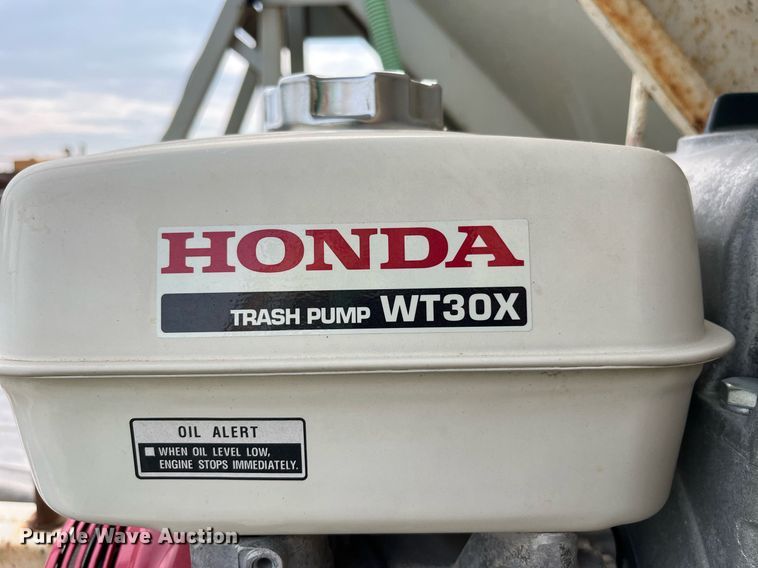 image for item LB9021 1974 Fruehauf  pneumatic dry bulk trailer