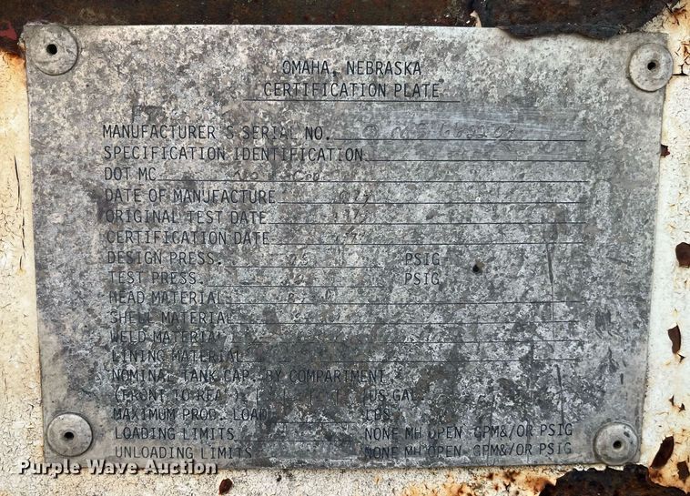 image for item LB9021 1974 Fruehauf  pneumatic dry bulk trailer