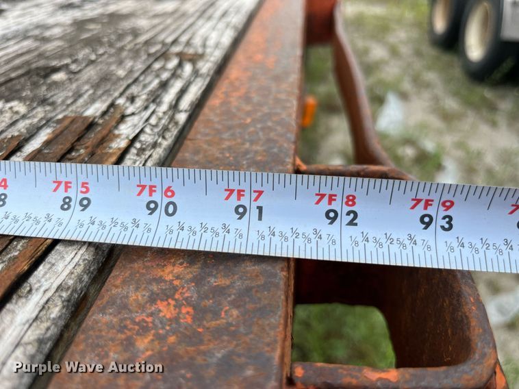 image for item LB9023 1972 Fontaine  flatbed trailer