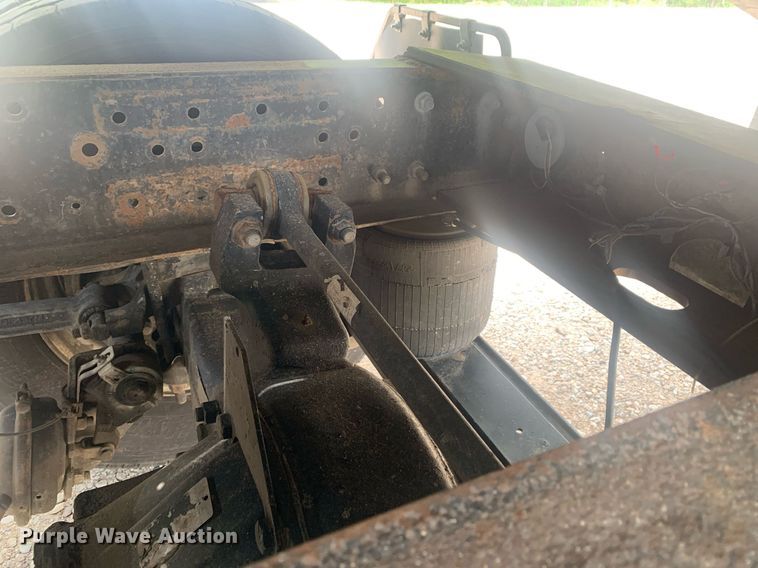 image for item LH9746 2000 Mack CX613  semi truck