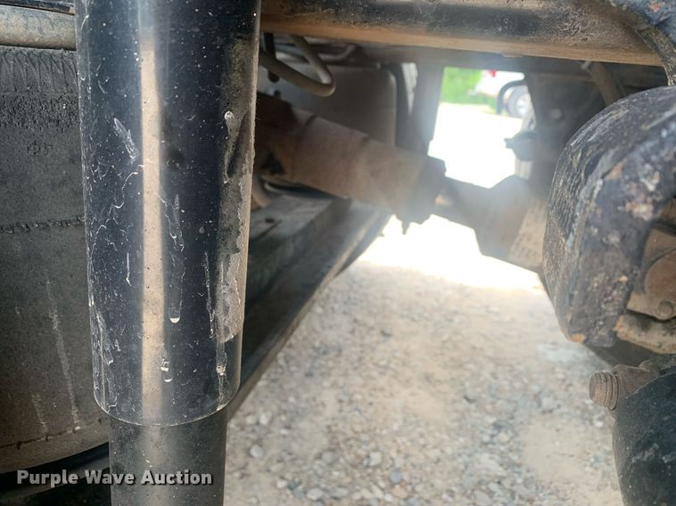 image for item LH9746 2000 Mack CX613  semi truck