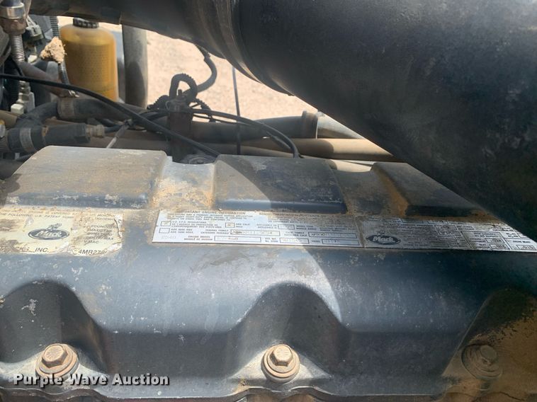 image for item LH9746 2000 Mack CX613  semi truck