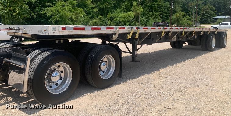image for item LH9747 2001 Transcraft Eagle  flatbed trailer