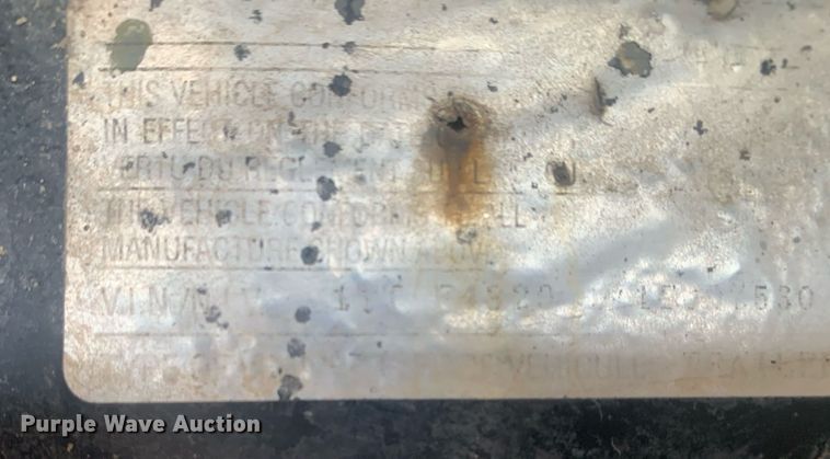 image for item LH9747 2001 Transcraft Eagle  flatbed trailer