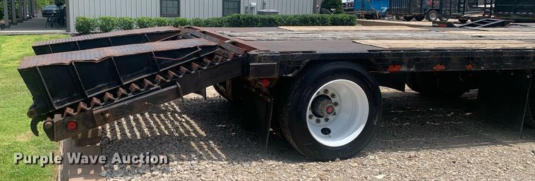 image for item LH9748 1990 Great Dane GPDWSAR-248  drop deck equipment trailer