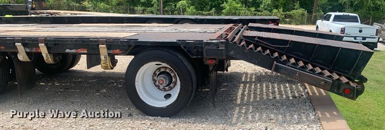 image for item LH9748 1990 Great Dane GPDWSAR-248  drop deck equipment trailer