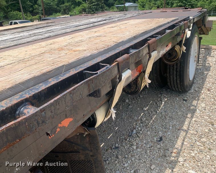 image for item LH9748 1990 Great Dane GPDWSAR-248  drop deck equipment trailer