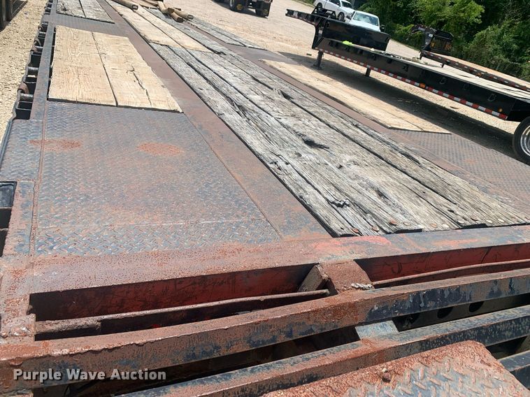 image for item LH9748 1990 Great Dane GPDWSAR-248  drop deck equipment trailer