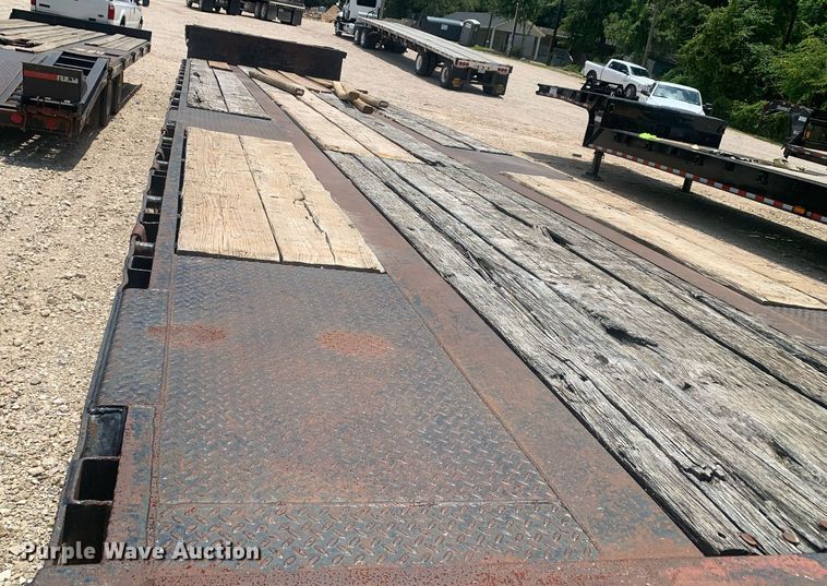 image for item LH9748 1990 Great Dane GPDWSAR-248  drop deck equipment trailer