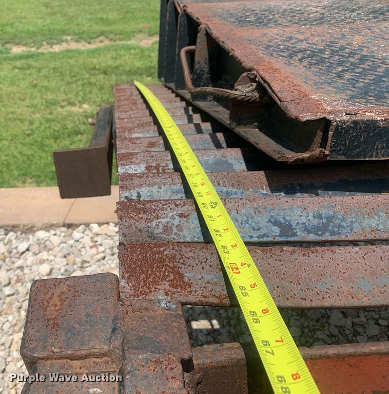 image for item LH9748 1990 Great Dane GPDWSAR-248  drop deck equipment trailer