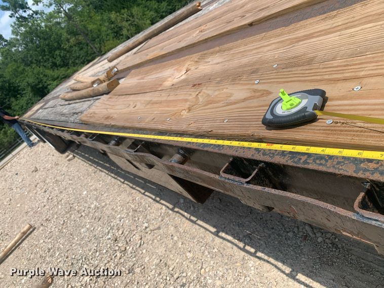 image for item LH9748 1990 Great Dane GPDWSAR-248  drop deck equipment trailer