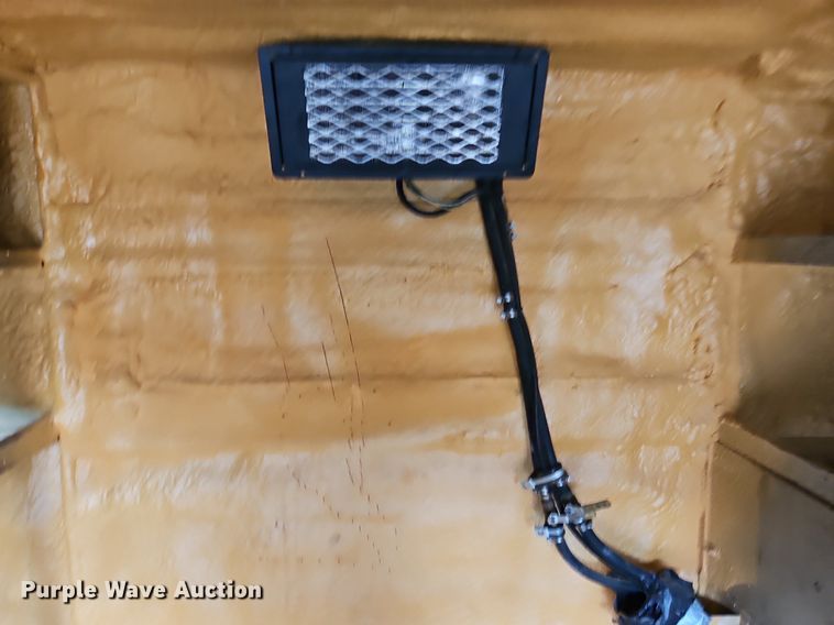 image for item LM9052 2010 Freightliner Business Class M2 106  utility / service truck