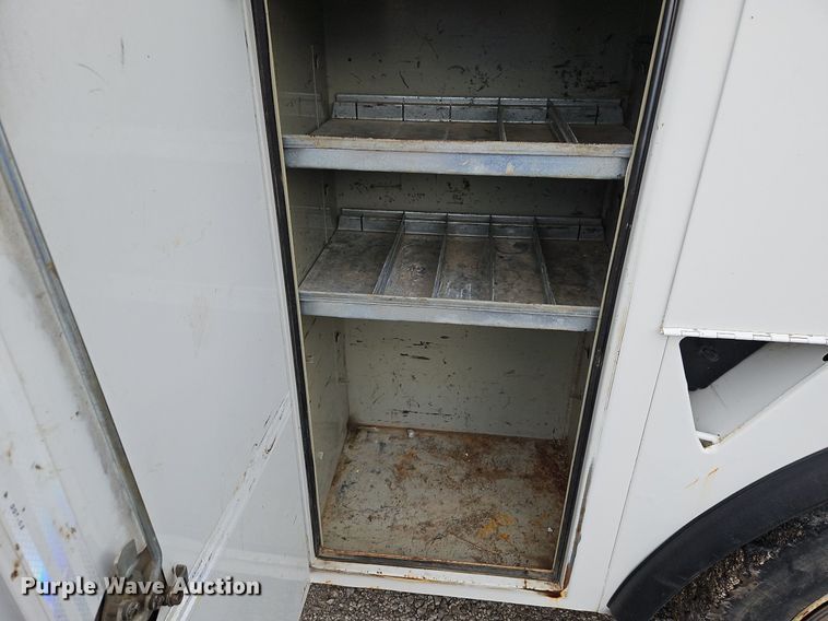 image for item LM9052 2010 Freightliner Business Class M2 106  utility / service truck