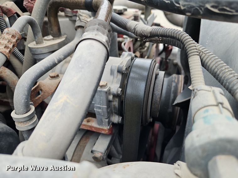 image for item LM9052 2010 Freightliner Business Class M2 106  utility / service truck