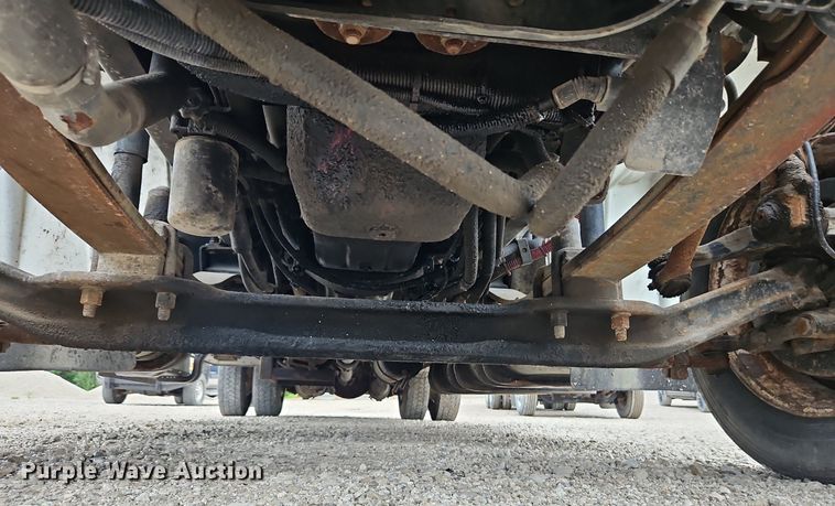 image for item LM9052 2010 Freightliner Business Class M2 106  utility / service truck