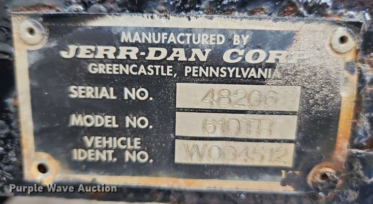 image for item LM9053 1996 Volvo WG  rollback truck