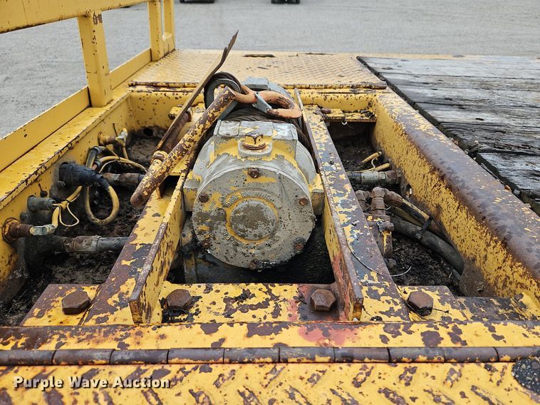 image for item LM9054 1996 Load King  drop deck equipment trailer