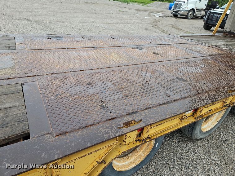 image for item LM9054 1996 Load King  drop deck equipment trailer