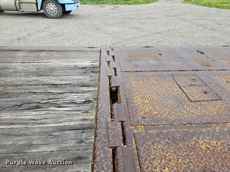 image for item LM9054 1996 Load King  drop deck equipment trailer