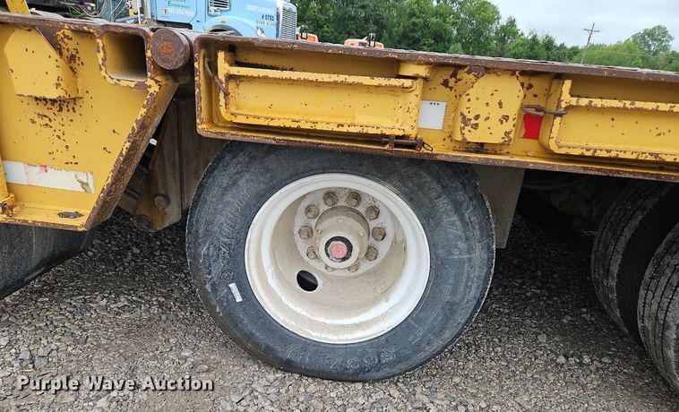 image for item LM9054 1996 Load King  drop deck equipment trailer