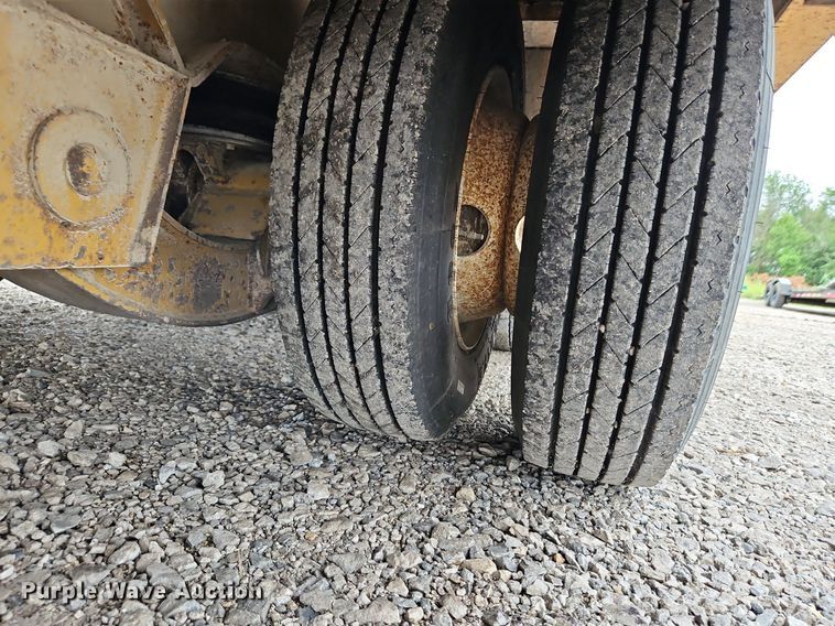 image for item LM9054 1996 Load King  drop deck equipment trailer