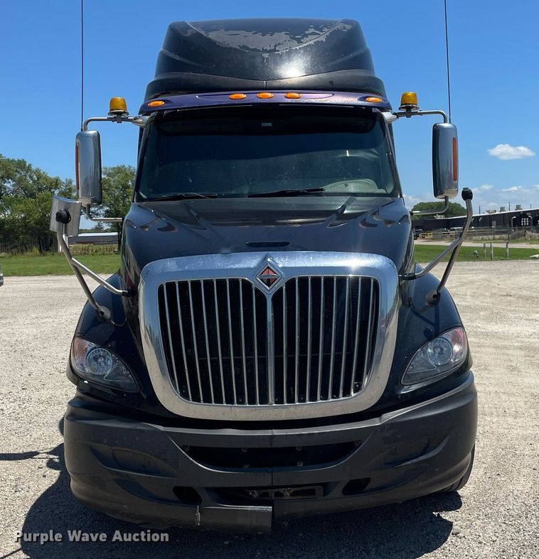 image for item LS9342 2010 International Prostar Premium Eagle  semi truck