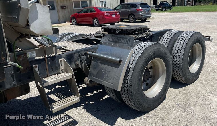 image for item LS9342 2010 International Prostar Premium Eagle  semi truck