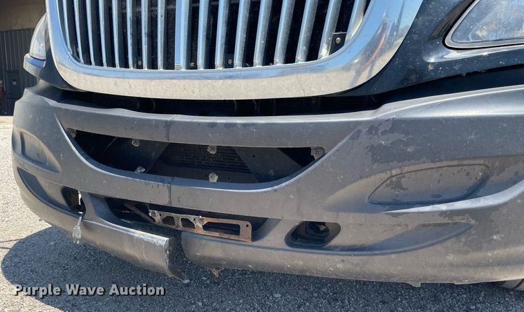 image for item LS9342 2010 International Prostar Premium Eagle  semi truck