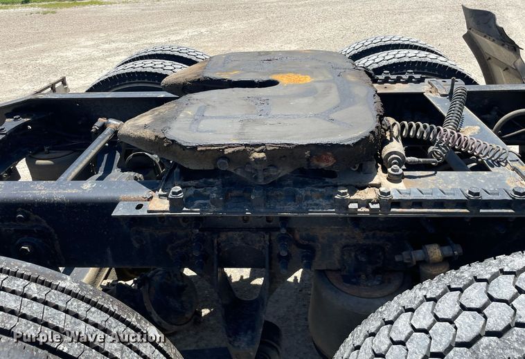 image for item LS9342 2010 International Prostar Premium Eagle  semi truck