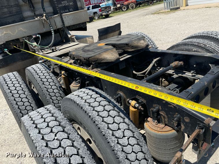 image for item LS9342 2010 International Prostar Premium Eagle  semi truck