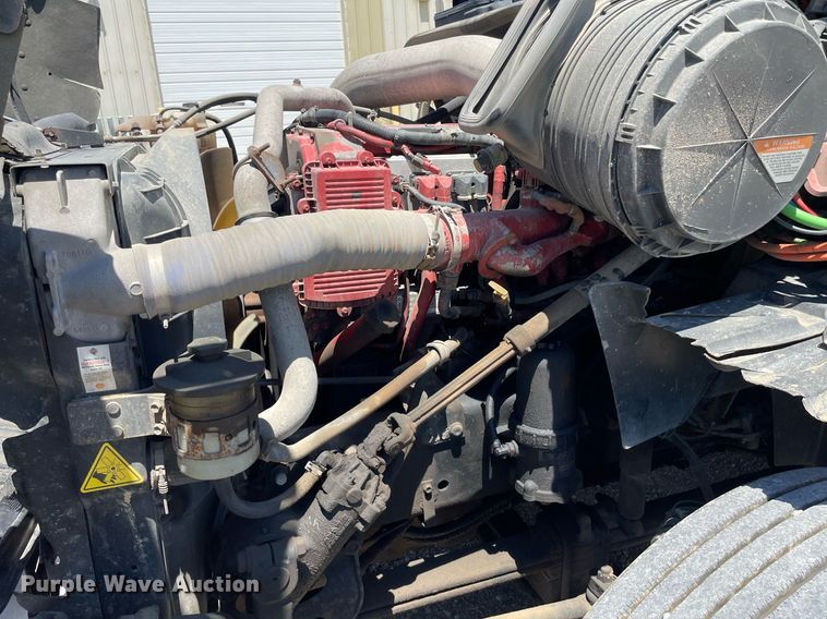 image for item LS9342 2010 International Prostar Premium Eagle  semi truck