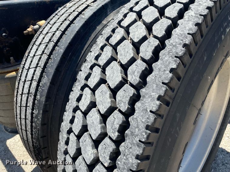 image for item LS9342 2010 International Prostar Premium Eagle  semi truck