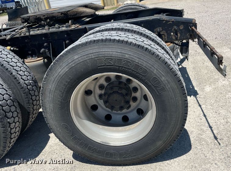 image for item LS9342 2010 International Prostar Premium Eagle  semi truck