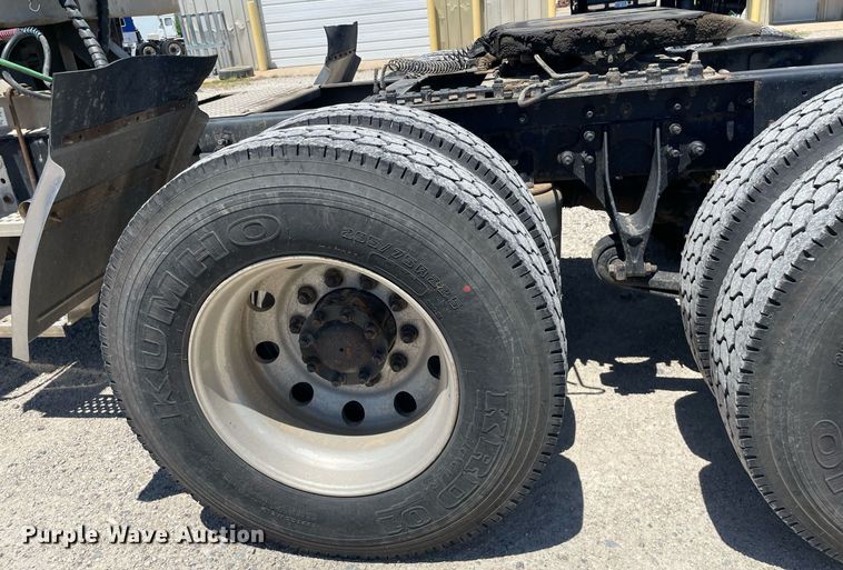 image for item LS9342 2010 International Prostar Premium Eagle  semi truck