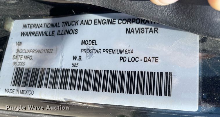 image for item LS9342 2010 International Prostar Premium Eagle  semi truck
