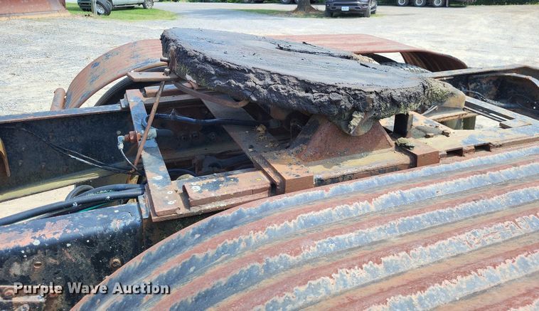 image for item LS9565 1978 Ford LT8000  semi truck