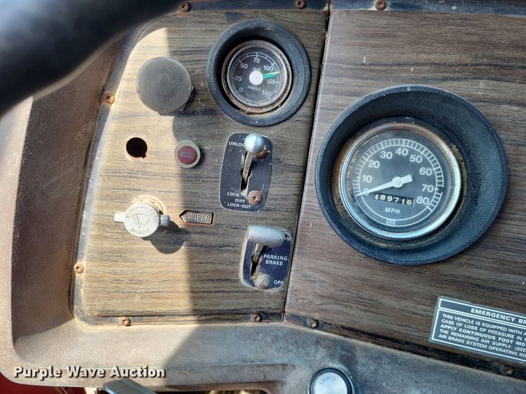 image for item LS9565 1978 Ford LT8000  semi truck