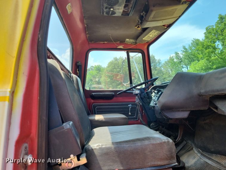 image for item LS9565 1978 Ford LT8000  semi truck