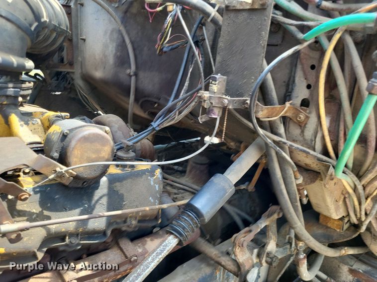 image for item LS9565 1978 Ford LT8000  semi truck