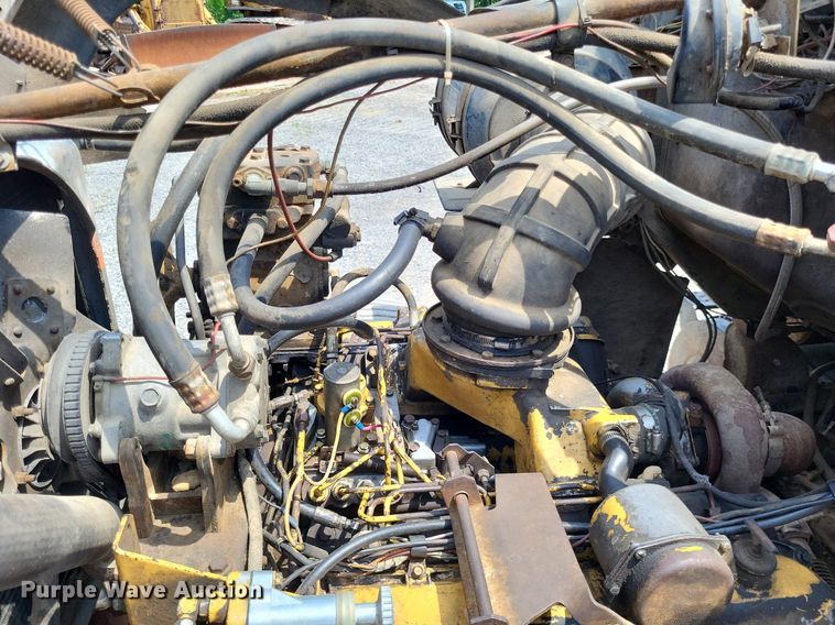 image for item LS9565 1978 Ford LT8000  semi truck