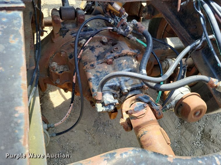 image for item LS9565 1978 Ford LT8000  semi truck