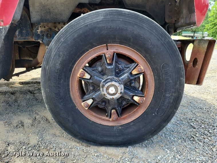 image for item LS9565 1978 Ford LT8000  semi truck