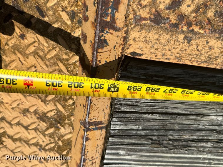 image for item MB9668 2005 Shop built  drop deck equipment trailer