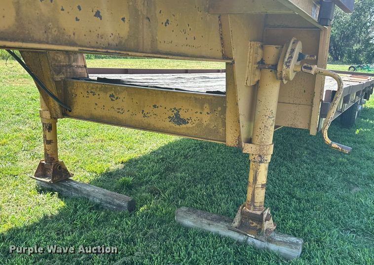 image for item MB9668 2005 Shop built  drop deck equipment trailer