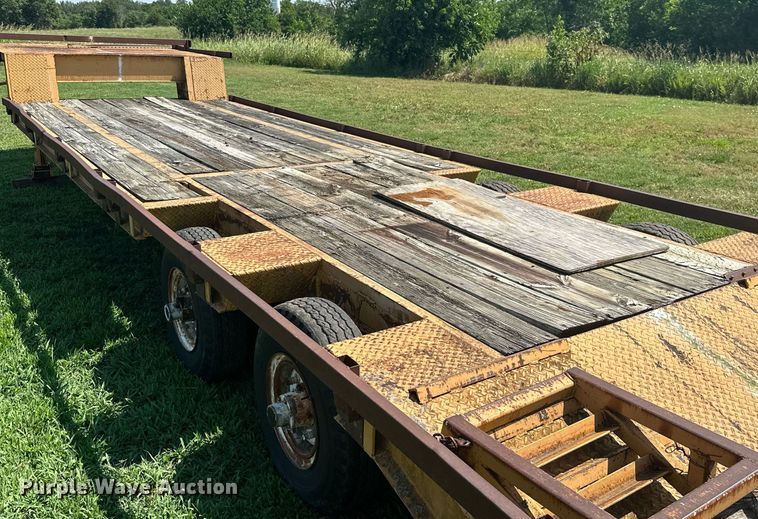 image for item MB9668 2005 Shop built  drop deck equipment trailer