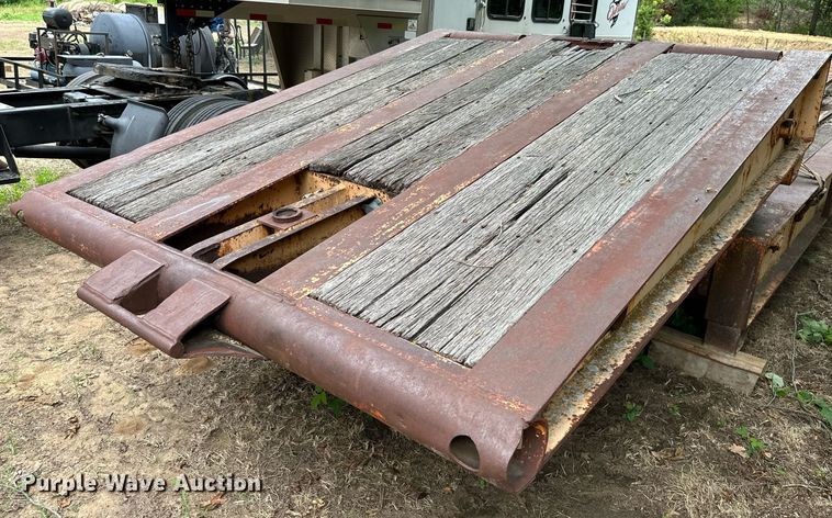 image for item MB9683 1980 Transport Systems 50-L-3SFG  lowboy equipment trailer