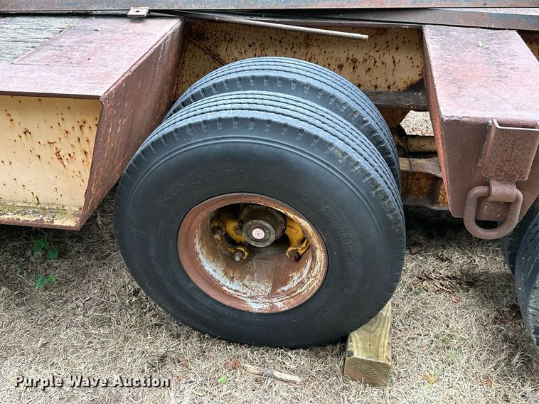 image for item MB9683 1980 Transport Systems 50-L-3SFG  lowboy equipment trailer