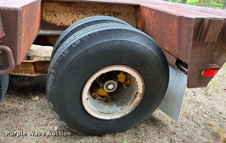 image for item MB9683 1980 Transport Systems 50-L-3SFG  lowboy equipment trailer