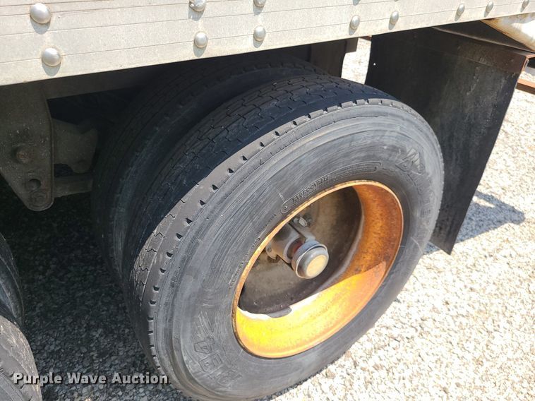 image for item MG9536 1993 Kentucky  dry van trailer